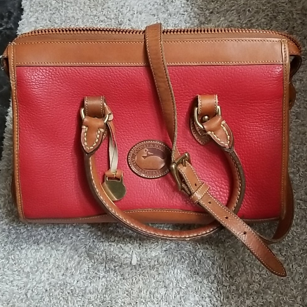 Dooney & Bourke PUrse